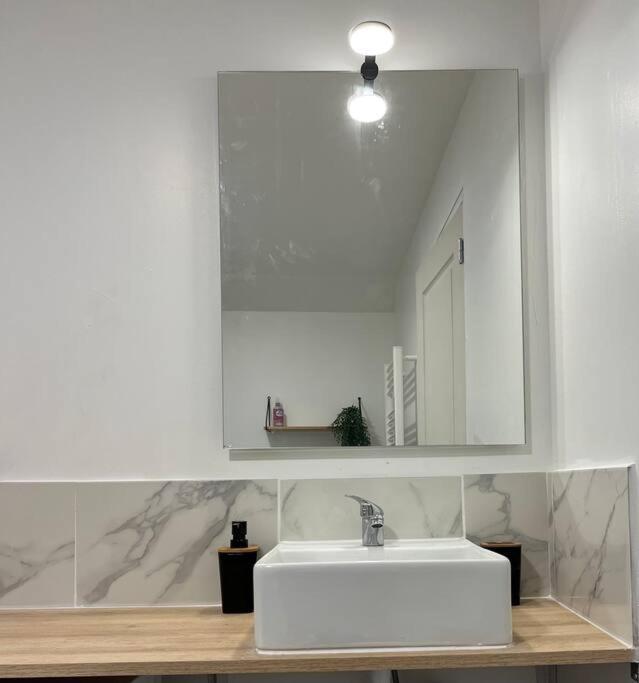 Petit Logement Proche Giverny Bonnieres-sur-Seine Exteriér fotografie